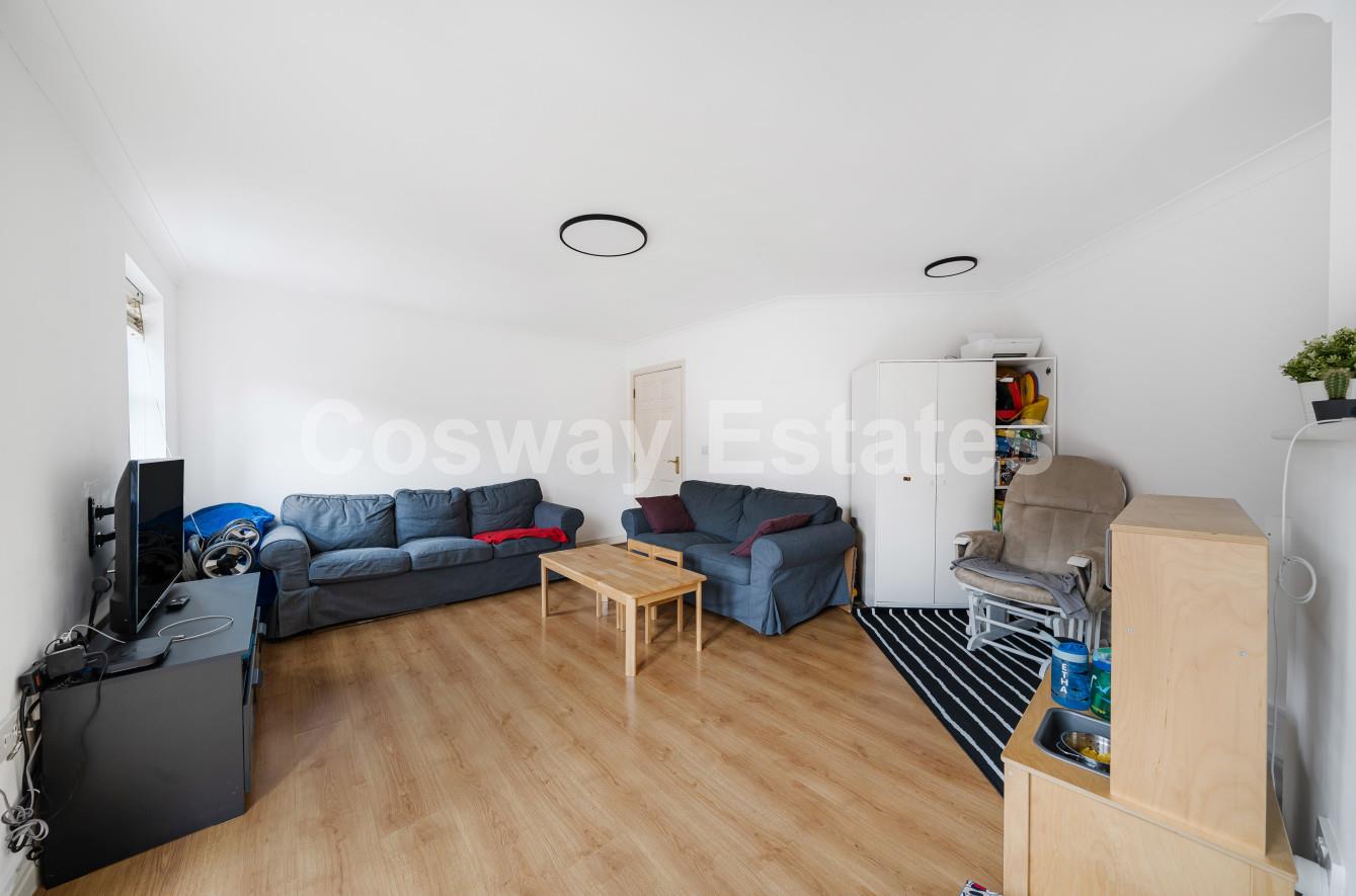 Shillingford Close, Mill Hill